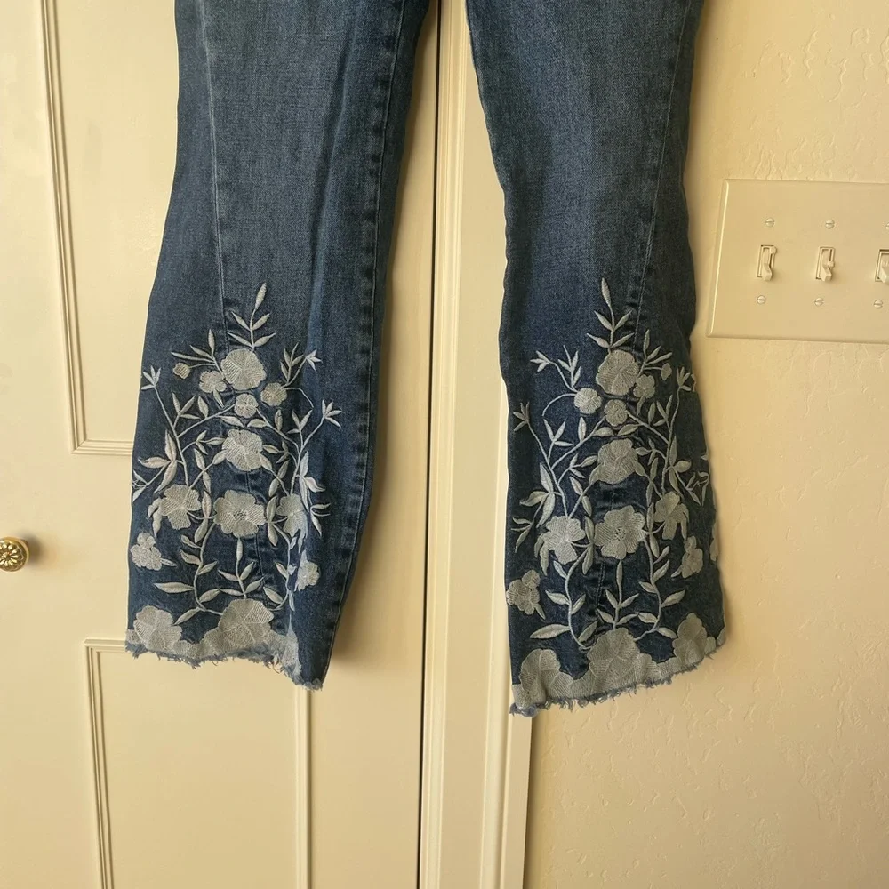 Anthropologie Pilcro and the Letterpress Hi-Rise Flare W/ Floral Embroidery S26 - Picture 7 of 7